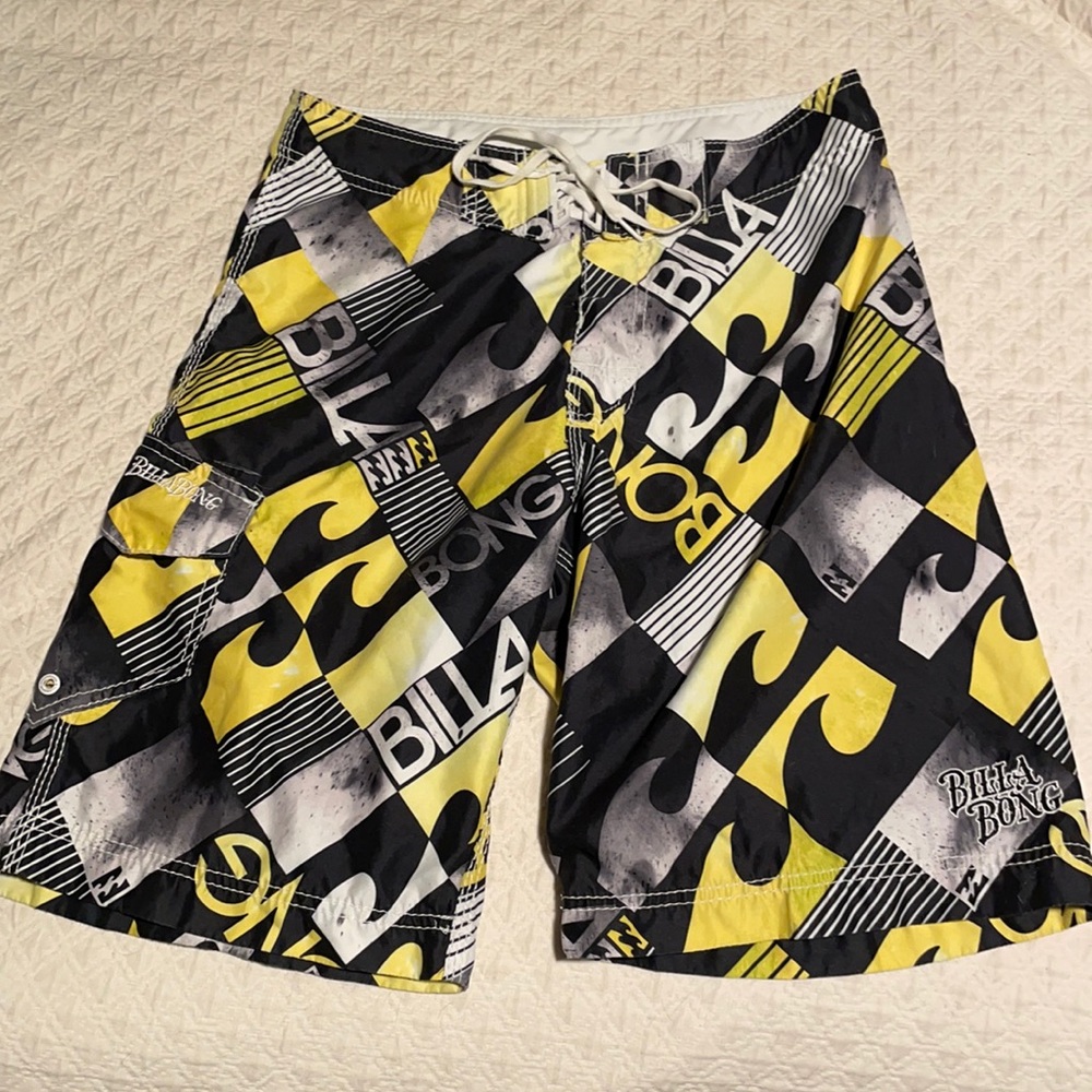 Billabong- Men’s Board-shorts
